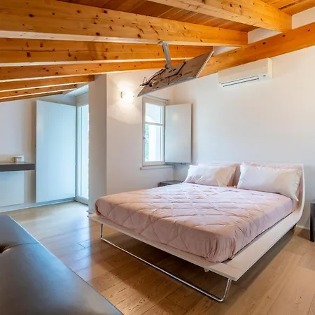 Casa Del Marchese With Private Pool, Castell'arqua Villa *