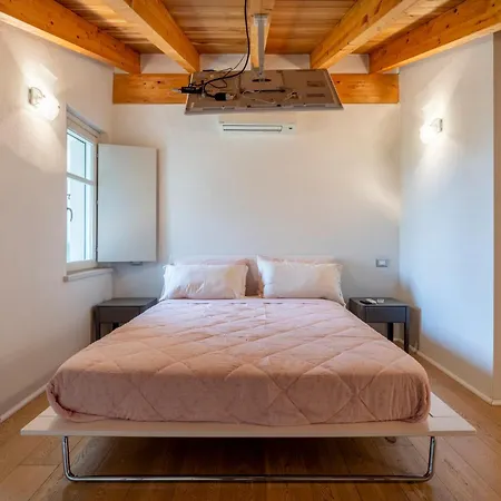 Villa Casa Del Marchese With Private Pool, Castell'arqua